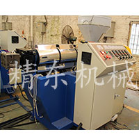 PVC軟硬共擠膠條型材生產線